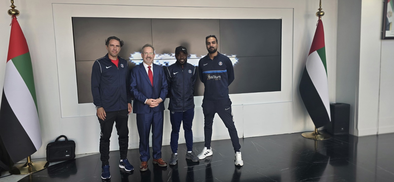 Maestro management team with Dubai representatives